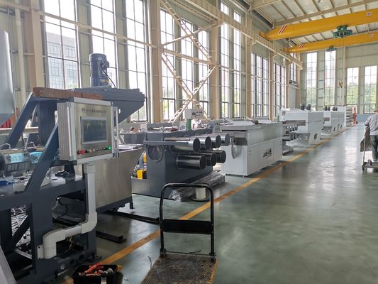 購入 0.25mmの単繊維の押出機機械ヤーンの押出機白い半鈍いポリエステル ヤーン online manufacture